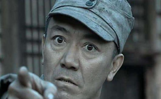 《亮剑》丁伟一个团3000人,李云龙为啥就1000人,团之间还分高