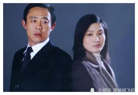 《不能没有你》海报(2005年)工作两年后,潘雨辰一