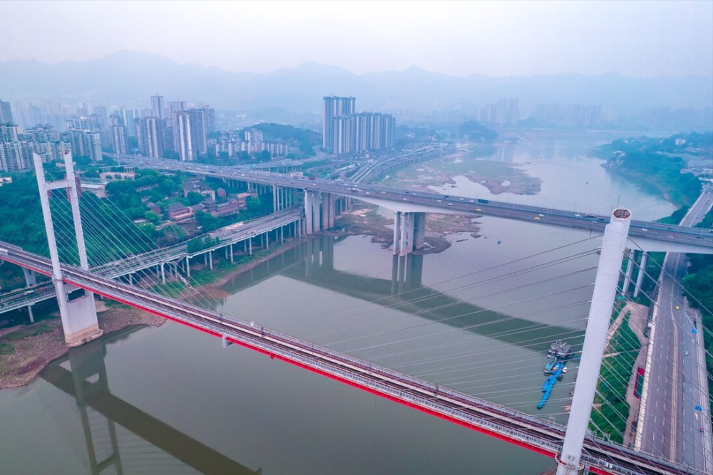 直接连接大竹林轻轨站下新江与城从原规划的大竹林大桥过沙坪坝它不香