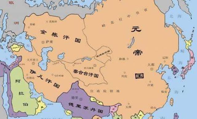 拔都所建立的金帐汗国在蒙古系中的地位很低,因为金帐汗国靠近东欧