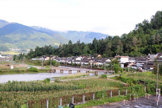 腾冲滇滩镇:绿水青山留住乡愁 共筑美好幸福生活