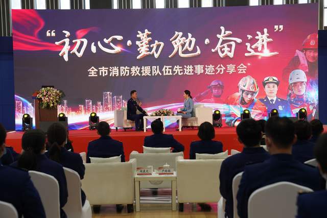 作者:许晓磊 段建葵 江逸淼来源:解放军新闻传播中心融媒体