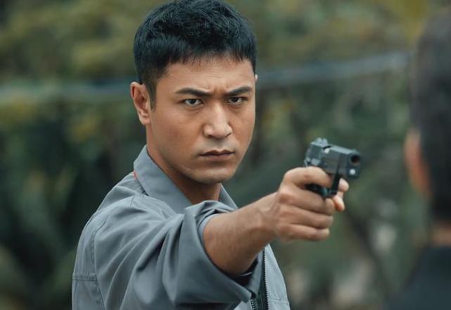 《猎毒者》上映,缉毒警血泪战毒枭,起底边境真实毒品交易