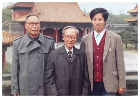 爱新觉罗溥杰:末代皇帝的亲弟弟,妻子是日本人,1994年