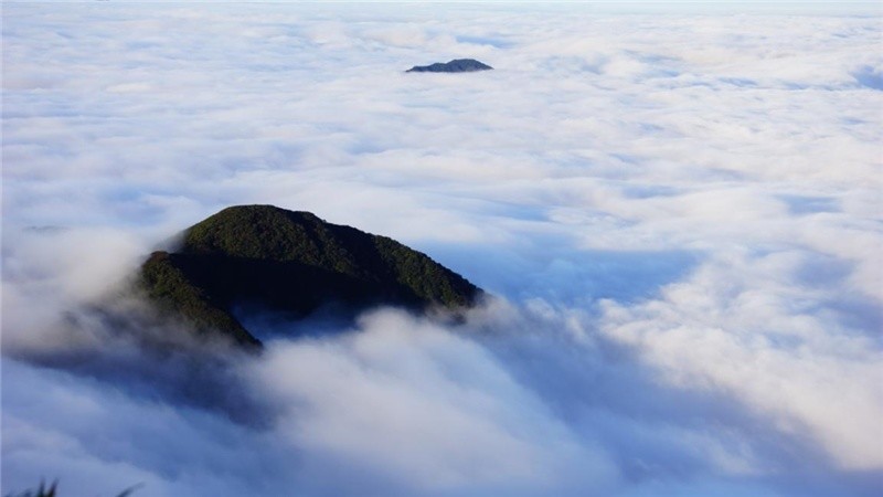 广西桂林猫儿山云海伴日出日落星空美组图