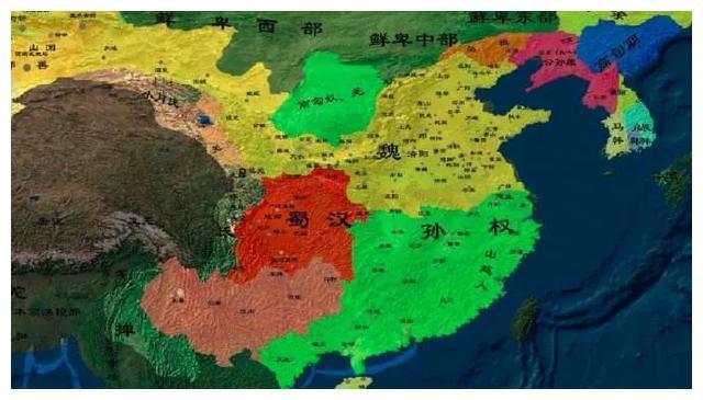 在曹操赤壁战败之后,刘备当时占据了荆州部分地区.