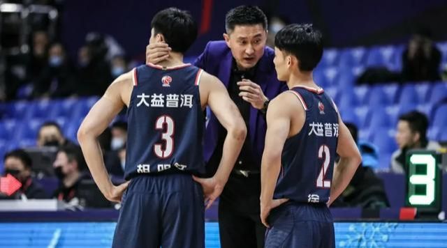 上一场朱旭航这一场胡明轩cba垫脚何时休