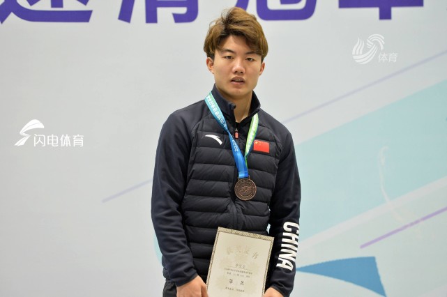 中国短道速滑队冬奥会名单出炉 山东选手李文龙入选