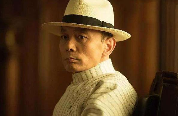 一代枭雄杜月笙逃难时千万资产不转移只带走了一件无价之宝
