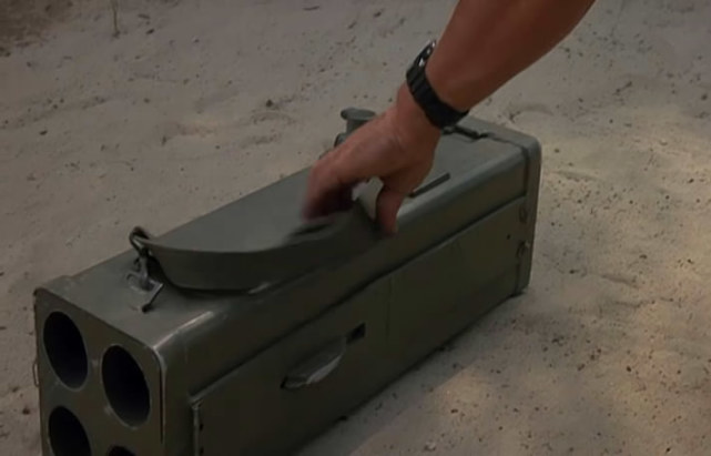 四联火箭发射筒m202肩射式火箭筒