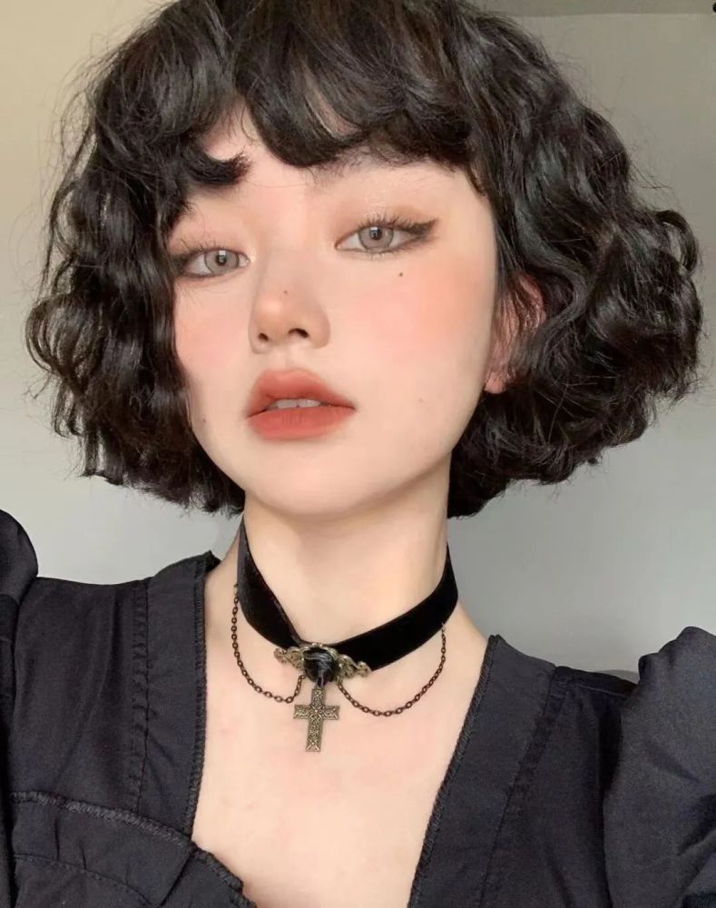 芭比短发脱单不用愁