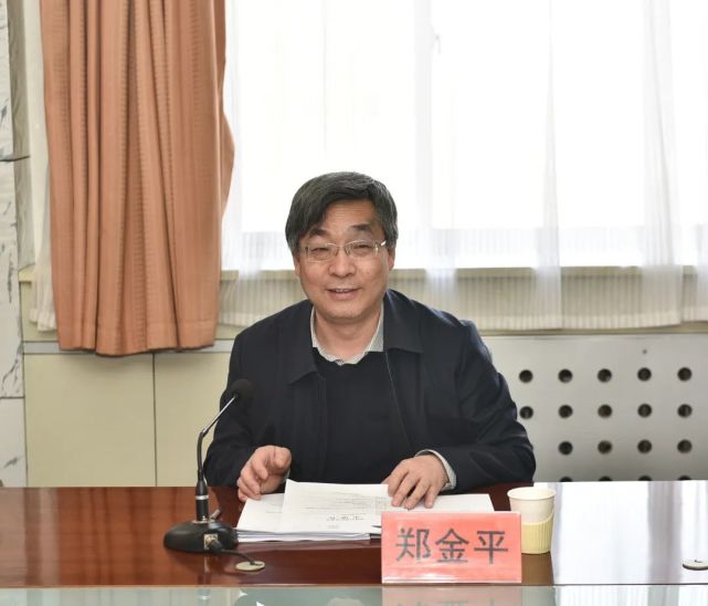郑金平副校长对我院国自然申报的整体推进情况和我院