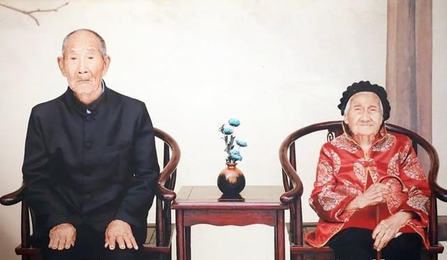 104岁老八路含泪回忆师长陈光陈光后人感动千里赴山东看望