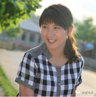 演员闫学晶45岁意外怀孕儿女一番话让她老泪纵横