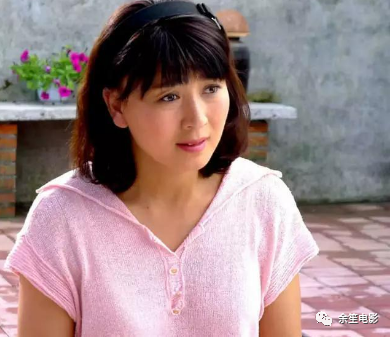 演员闫学晶45岁意外怀孕儿女一番话让她老泪纵横