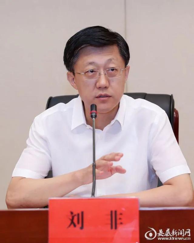 云南新增两位副省长!刘非履新:曾因学滑雪受关注,两年两度跨省