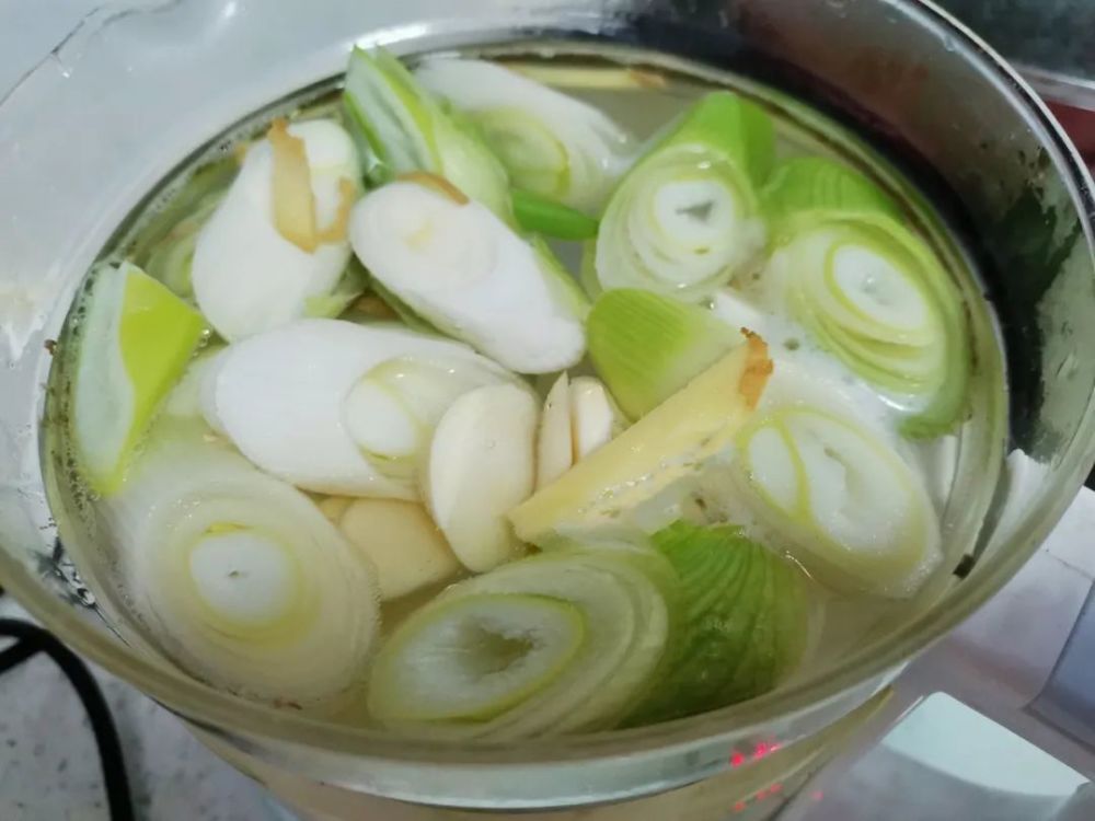 厨房里的这种菜医圣张仲景用它做白通汤