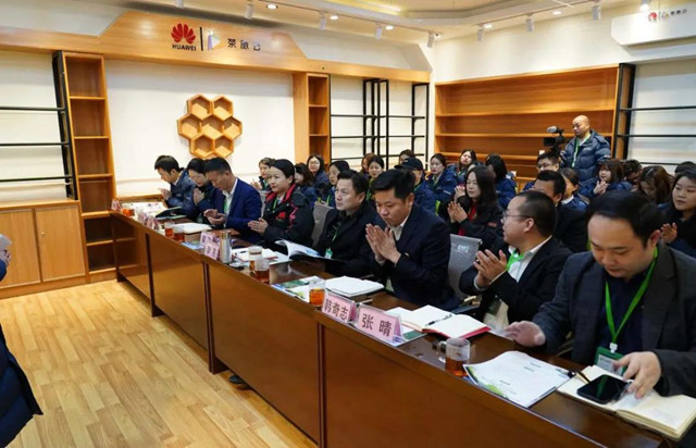 "百千万"项目计划市场端的布局,落地执行及运作进行规划;副总裁韩奇志