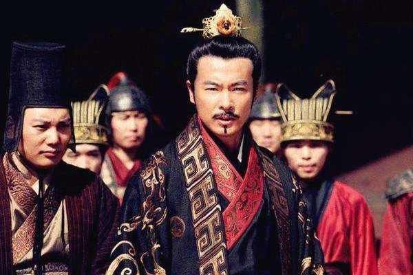这件事其实是分两个层次的,汉武帝自身也是分为两个身份的,作为父亲
