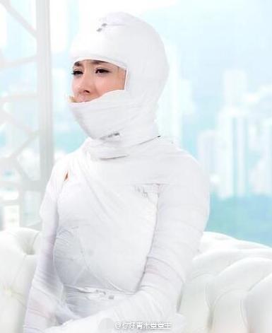 从来没看过杨幂的木乃伊造型这身材有点棒