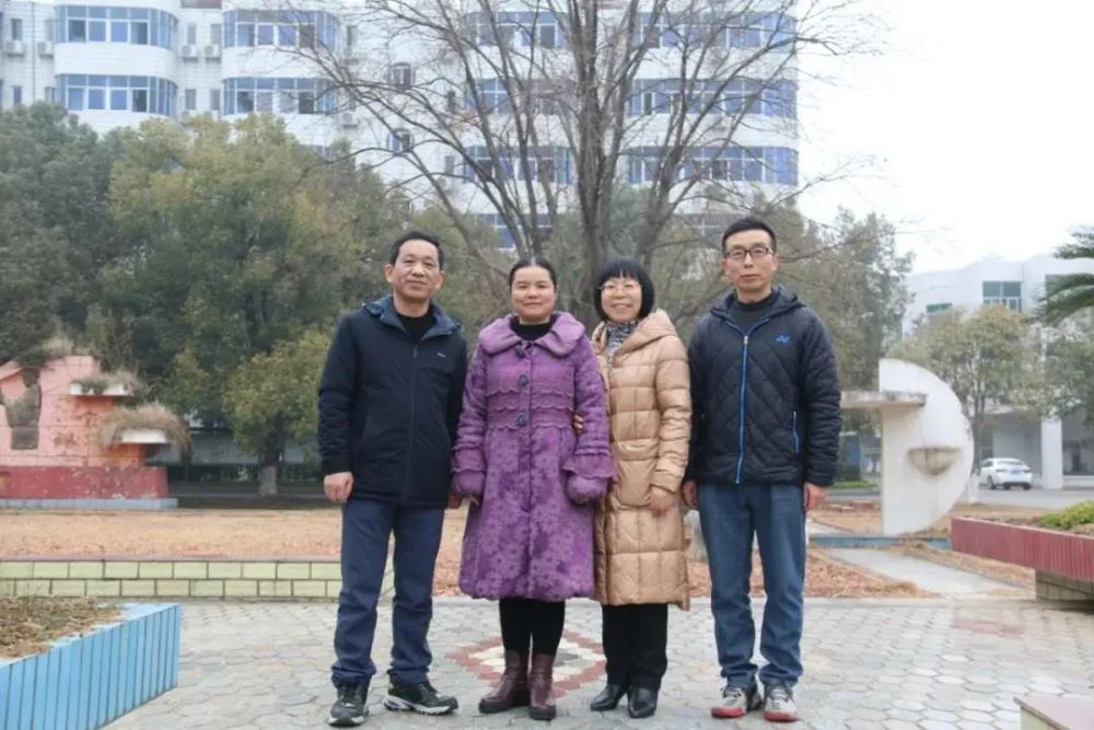 随州一中召开优秀备课组及优秀备课组长表彰大会