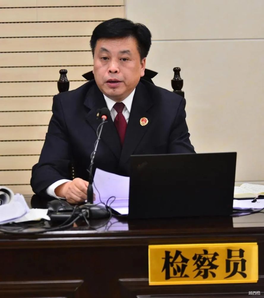 但像张扣扣杀人案这样公众关注的大要案件,稍有不慎便会卷入负面舆论