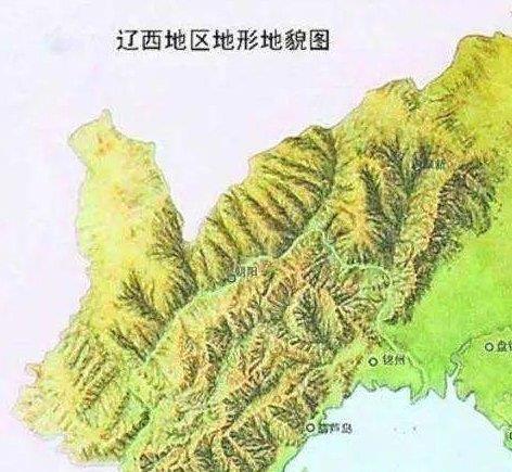 一系列的丘陵,即"辽东丘陵"和"辽西丘陵",属于长白山和燕山山脉的延伸