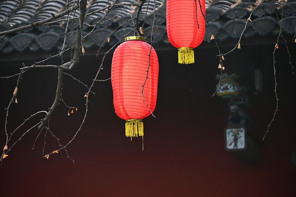 感情这件事,就顺其自然,学会随缘,不强求,看透了一段不属于自己的感情