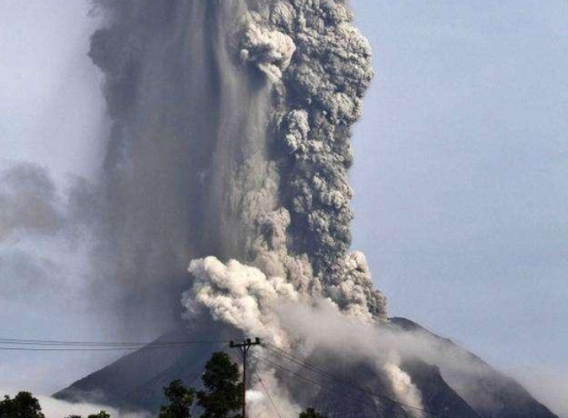 汤加火山喷发,引发日本民众集体焦虑