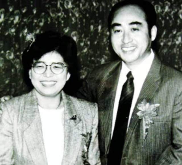 庄则栋,与美国球员结识,与日本女人结婚,"辉煌壮丽"乒乓英雄
