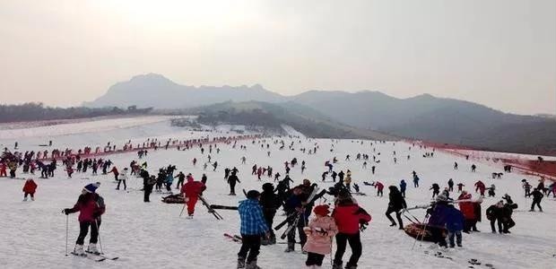 林山滑雪场,福山冰上运动中心6,"迎冬奥 上冰雪"泰山花样年华冰雪运动