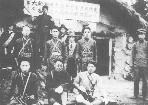 神枪手叛变,3枪射杀杨靖宇,解放后坐2年牢,居然出狱了