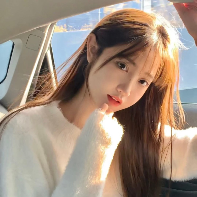 超温柔的白色系女生头像