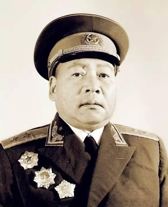 罗荣桓之妻的前夫竟是北京军区副司令员其他副司令员都是谁