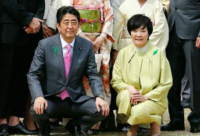 安倍晋三和安倍昭惠的结合,是情投意合,但更多的是政商联姻.