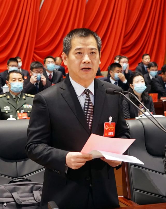 市十六届人大二次会议隆重开幕!