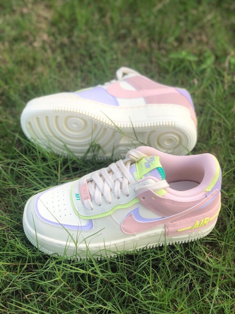 "cashmere" 低帮增高 休闲板鞋 女款 马卡龙粉外观配色nike af1