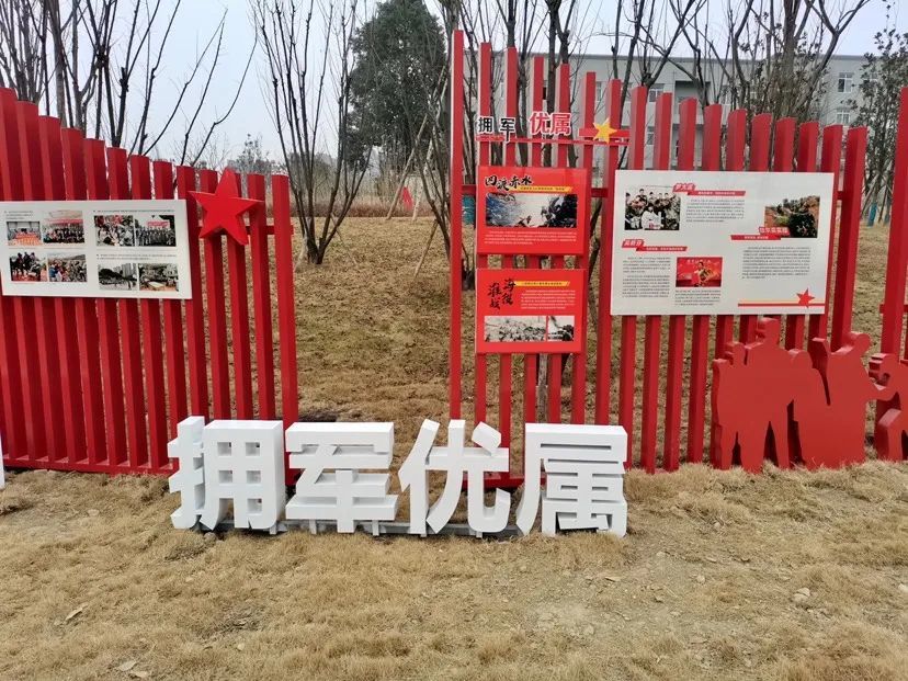 采用立体雕塑,平面展示,互动教学等形式,介绍了双拥工作,军队历史