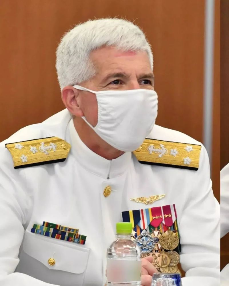 美日5艘航母及准航母齐集菲律宾海美第七舰队司令官叫嚣