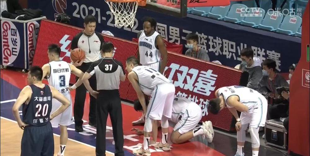 莱多准三双易建联两双威尔斯空砍29分广东男篮9891青岛队