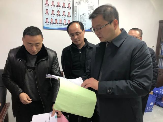 郭金桥暗访督查疫情防控安全生产和森林防灭火等工作