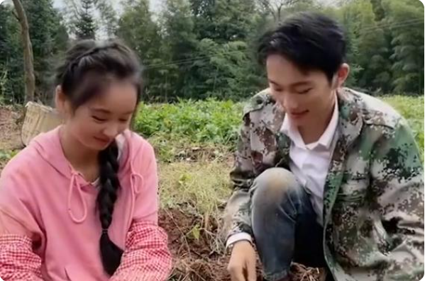 虽然当初杨少确实是因为黄琴才火的,但这件事还是引起了很多网友的