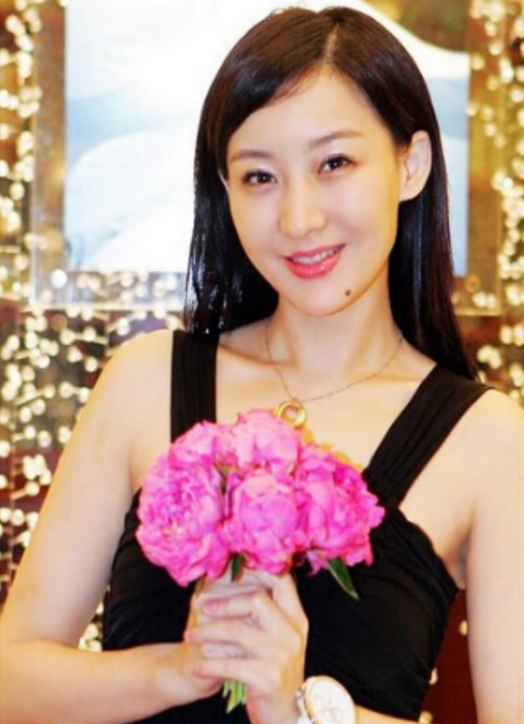 两人在见面之初,孙楠就告诉买红妹:"我很喜欢看你