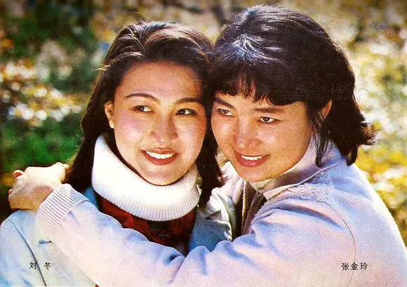 著名电影家张金玲与徐敏离婚后带儿子嫁富商如今怎样了