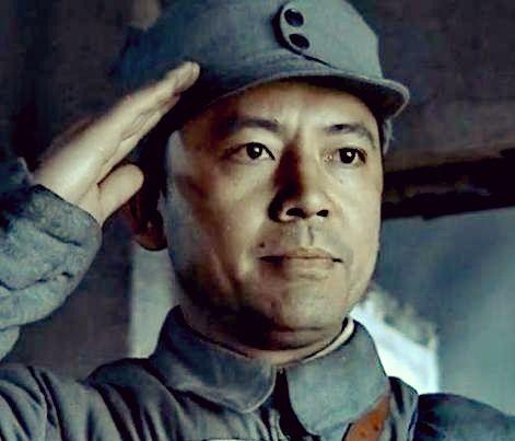 在亮剑中为什么赵刚抗大刚刚毕业就被任命为团政委
