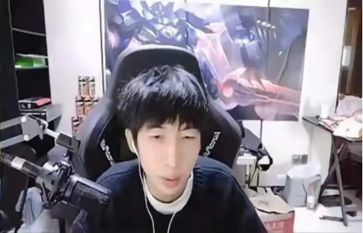 小超梦引网友纷纷竖起大拇指为家人扛起一片天做主播真成功