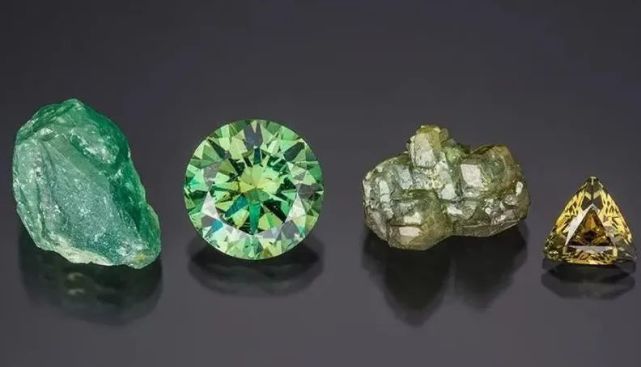 宝石级的石榴石分为镁铝榴石,铁铝榴石,锰铝榴石,钙铝榴石,钙铁榴石