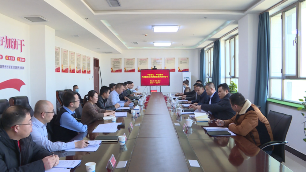 轮台县委书记轮台工业园区党工委第一书记刘国强到轮台工业园区调研