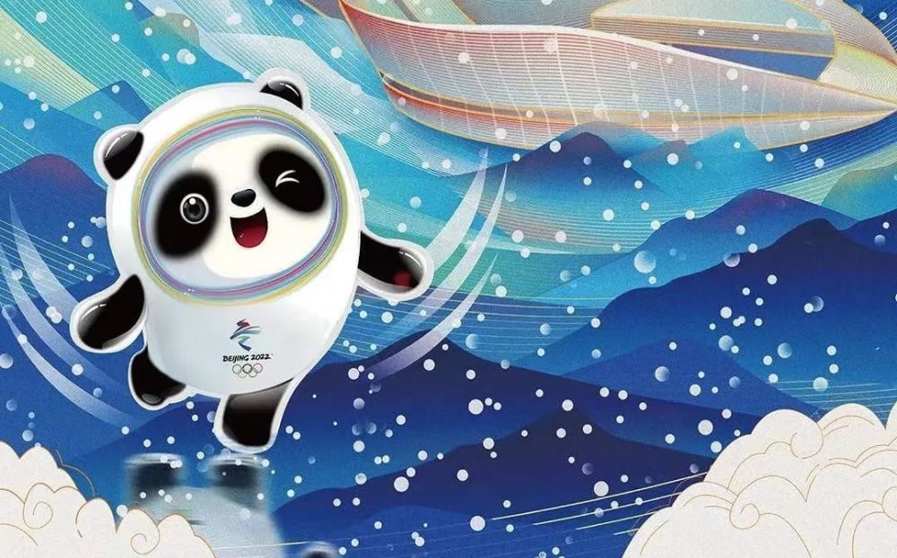 是冰糖葫芦,冰糖葫芦的糖衣是液体固化的,和冰有一个共同特点是透明的