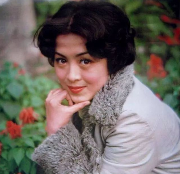 80年代当红女星陈肖依:与演员卢君离婚后,现在人生